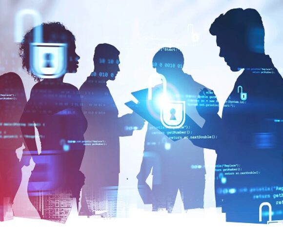 Silhouetten von Menschen, davor Cybersecurity-Symbole