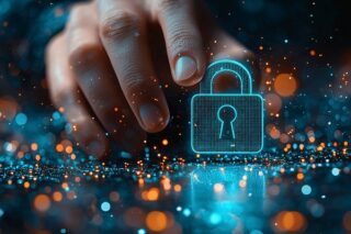 Hand An Cybersecurity-Symbol
