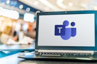 Laptop mit Teams-Anwendung